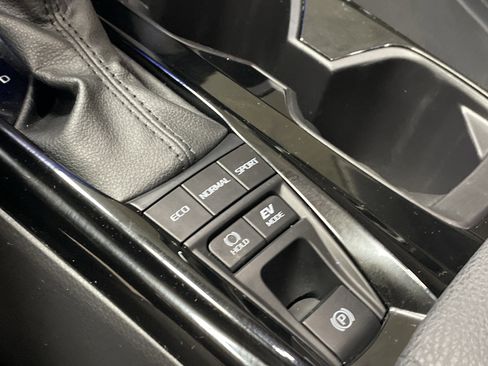 Used 2025 Toyota Camry XSE w/ Premium Package image 33