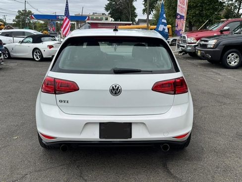 Used 2016 Volkswagen GTI S FWD image 8