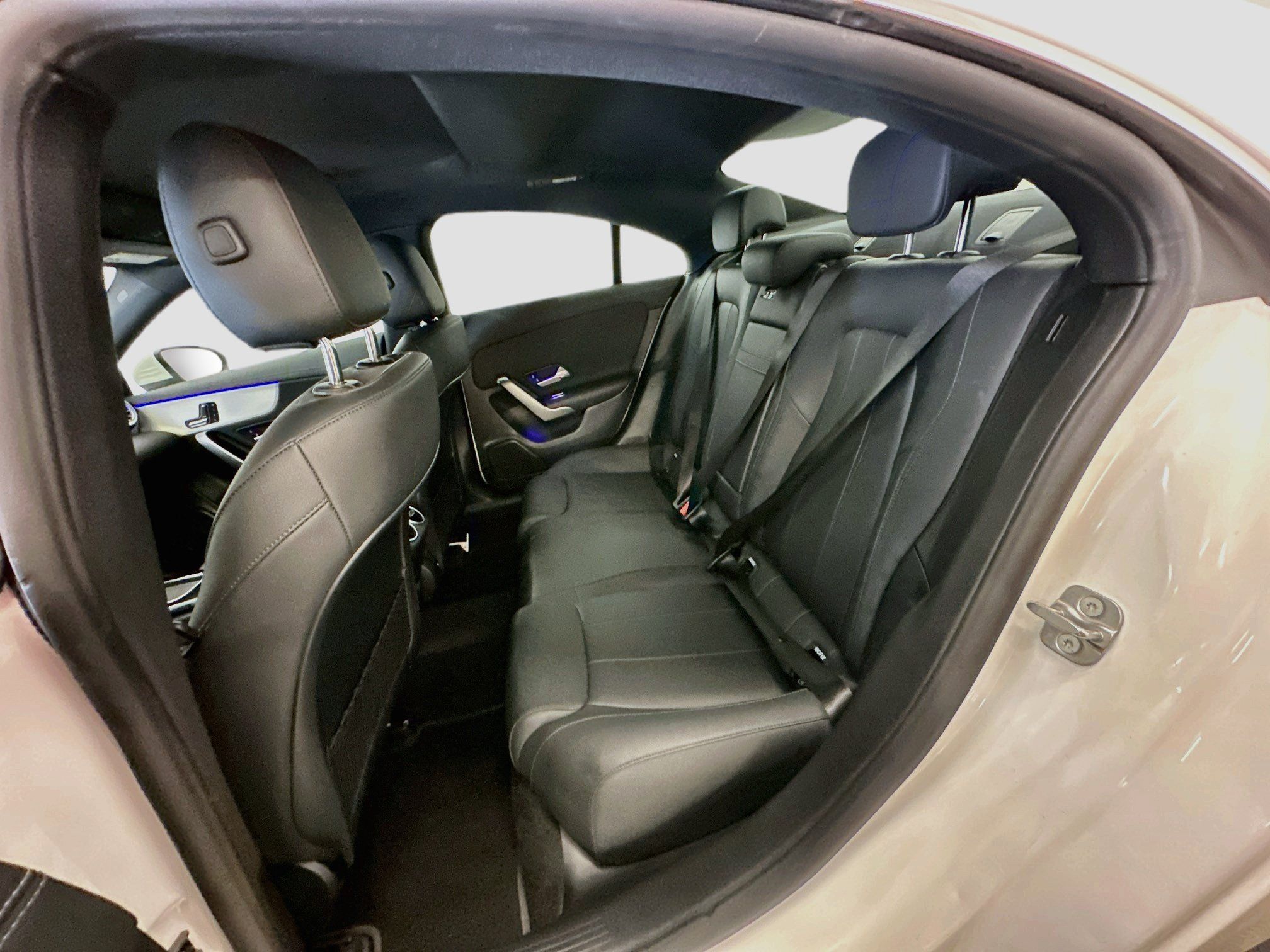 Used 2025 Mercedes-Benz CLA 250 4MATIC image 29