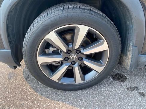 Used 2024 Honda Pilot Elite image 11