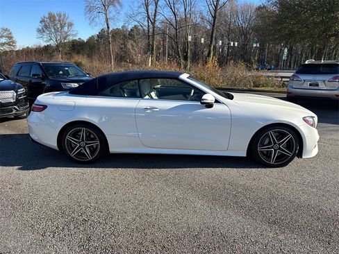 Used 2020 Mercedes-Benz E 450 Cabriolet image 8