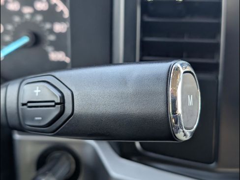 Used 2025 Ford F250 XLT image 19