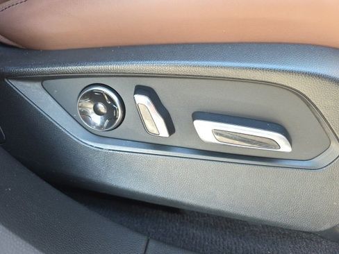 Used 2022 Acura RDX w/ Technology Package image 11