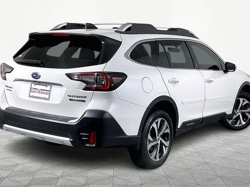 Used 2022 Subaru Outback Touring XT image 8