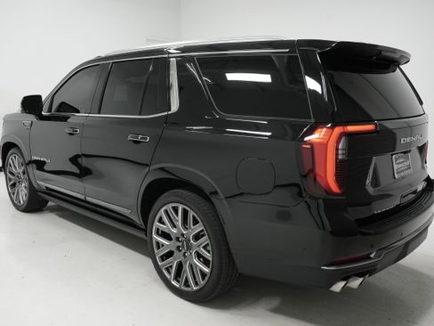 Used 2025 GMC Yukon Denali Ultimate image 6