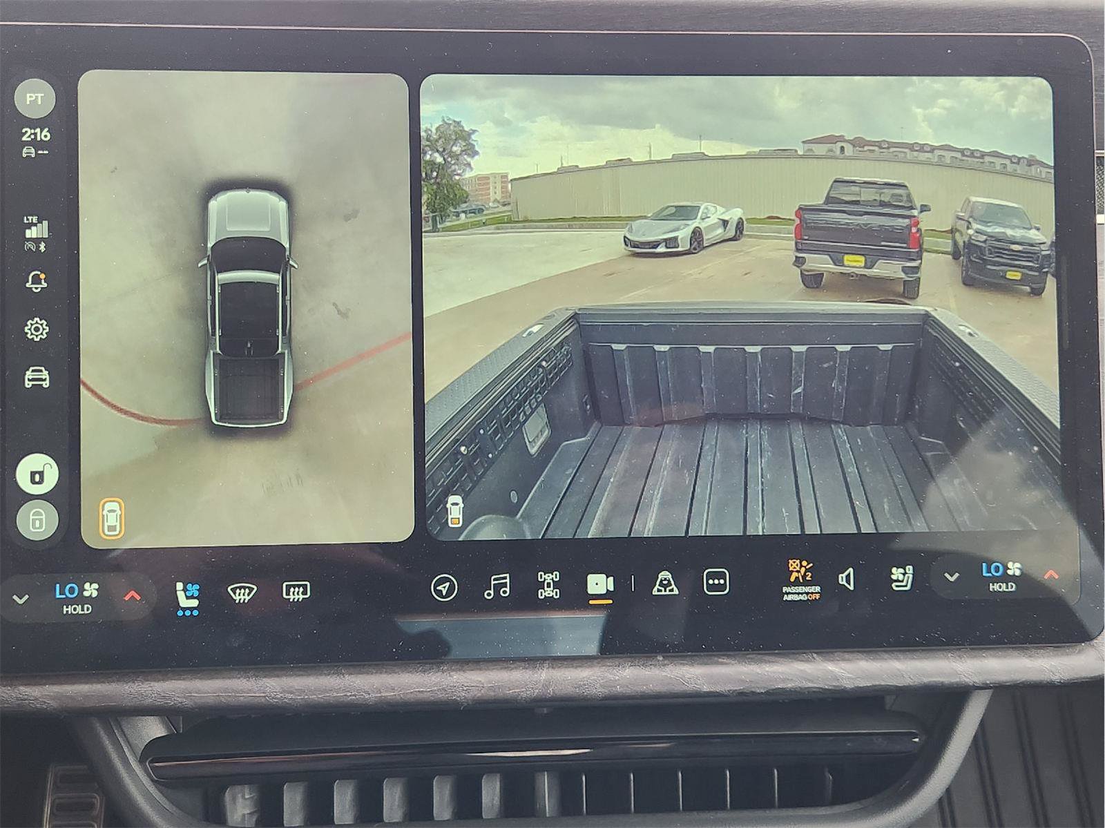 Used 2022 Rivian R1T Adventure AWD/4WD image 18