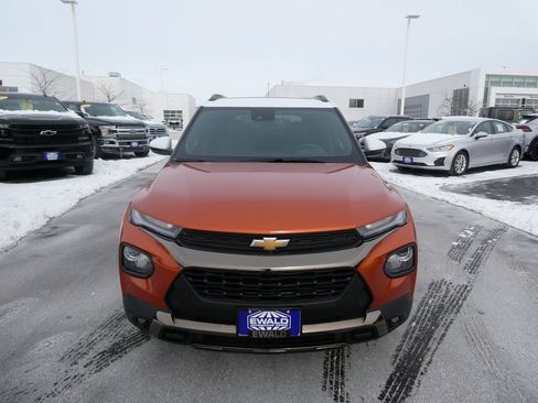 Used 2023 Chevrolet TrailBlazer ACTIV w/ Sun and Liftgate Package image 32