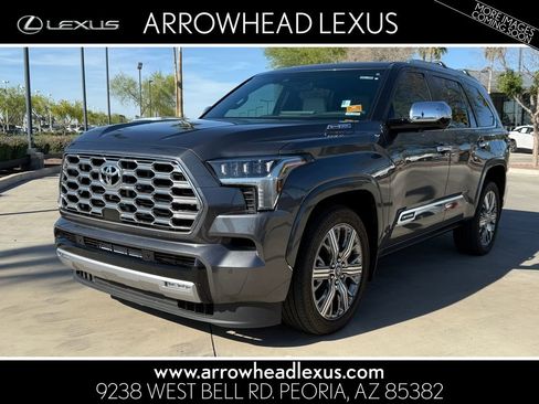 Used 2025 Toyota Sequoia Capstone image 1