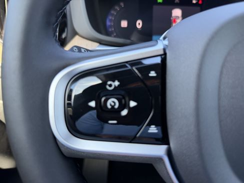 New 2026 Volvo XC60 B5 Core w/ Protection Package image 26