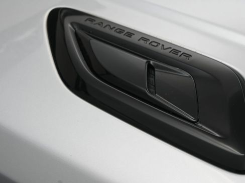 Used 2019 Land Rover Range Rover Sport Supercharged image 12