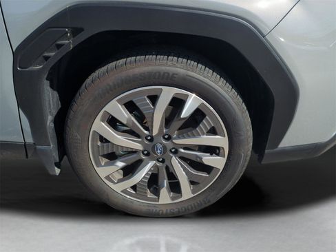 Used 2025 Subaru Forester Touring image 18