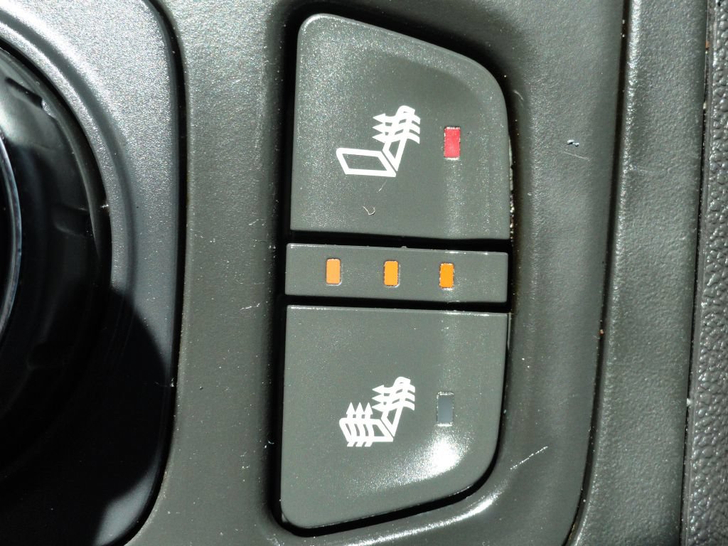 Used 2019 GMC Terrain SLE w/ Driver Convenience Package FWD image 21
