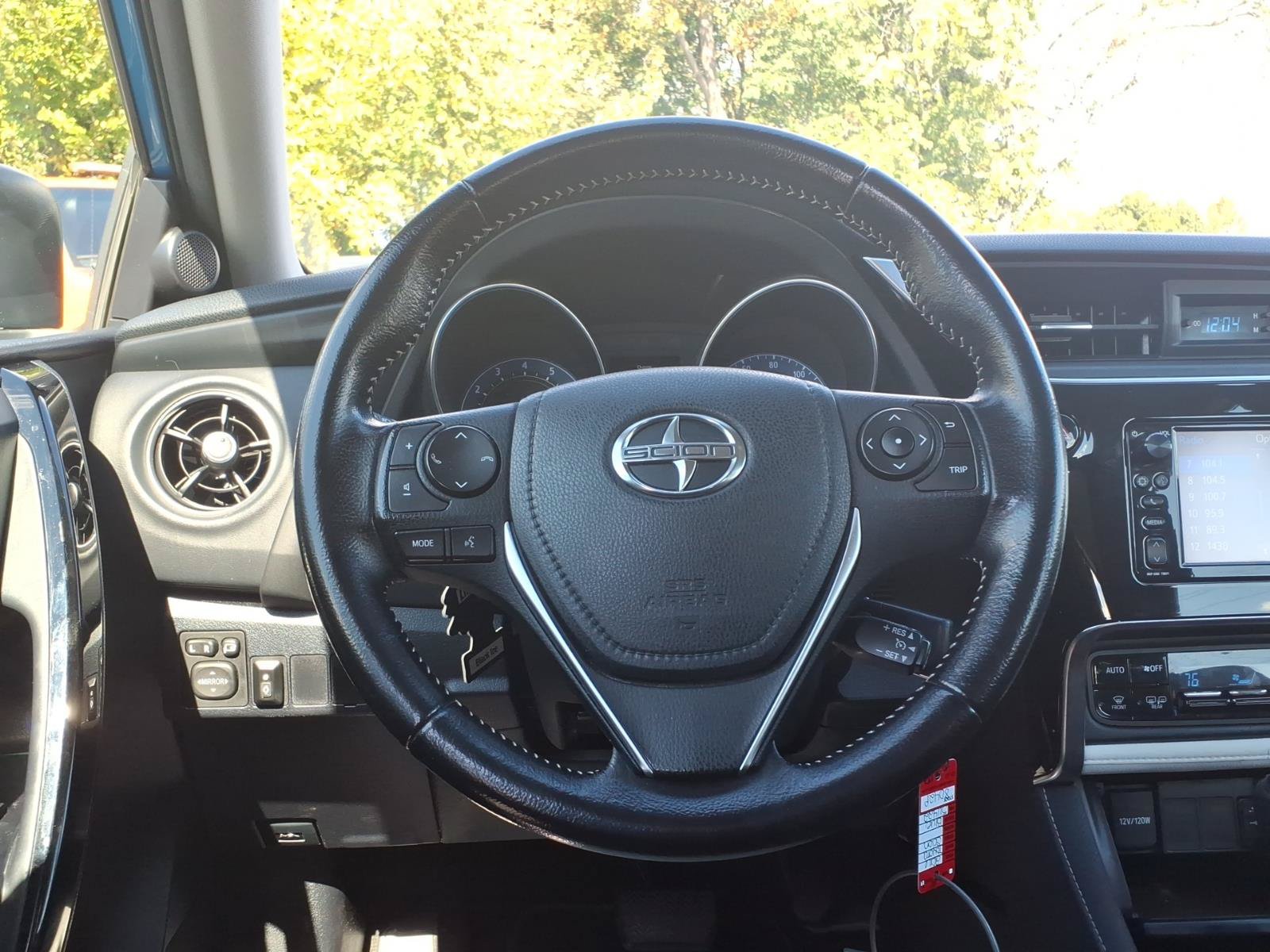 Used 2016 Scion iM FWD image 18