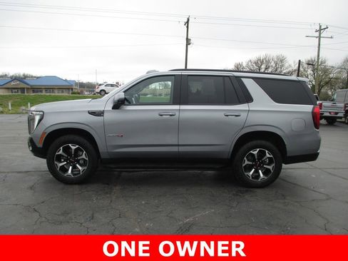 Used 2025 GMC Yukon AT4 image 10