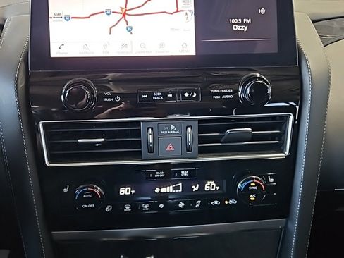 Used 2024 INFINITI QX80 Luxe image 34