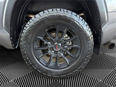 Used 2022 Toyota Tundra Limited w/ TRD Off-Road Package AWD/4WD image 14