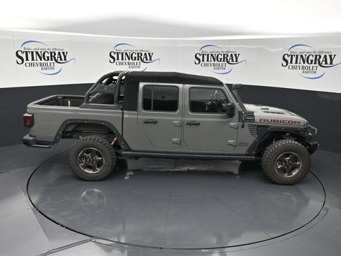 Used 2022 Jeep Gladiator Rubicon w/ Trailer Tow Package AWD/4WD image 28