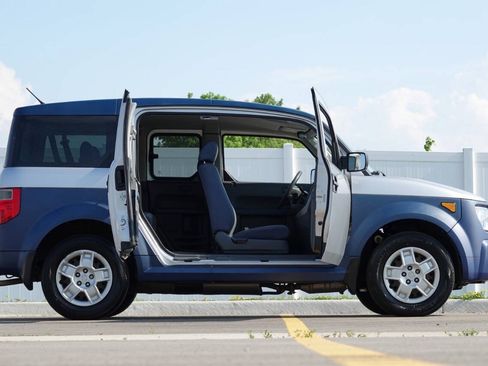Used 2006 Honda Element LX image 27