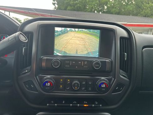 Used 2018 GMC Sierra 1500 SLT w/ All Terrain X Package AWD/4WD image 31