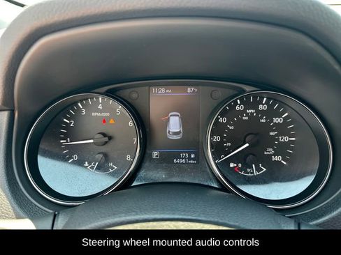 Used 2019 Nissan Rogue SL w/ Premium Package FWD image 8