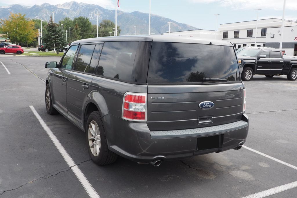 Used 2015 Ford Flex SE FWD image 3