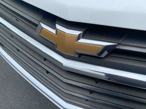 Certified 2018 Chevrolet Equinox LS AWD/4WD image 30