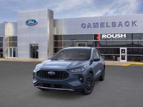 New 2026 Ford Escape Base image 2