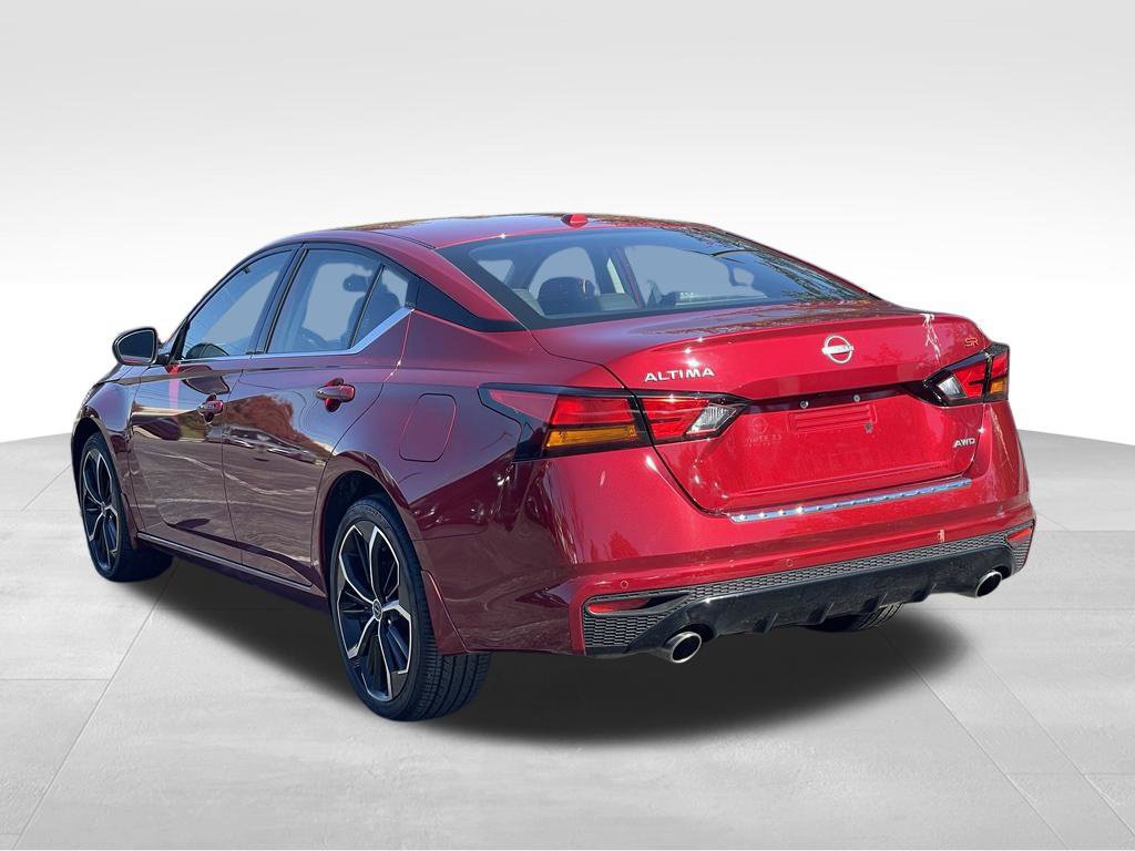 Certified 2023 Nissan Altima 2.5 SR AWD/4WD image 5