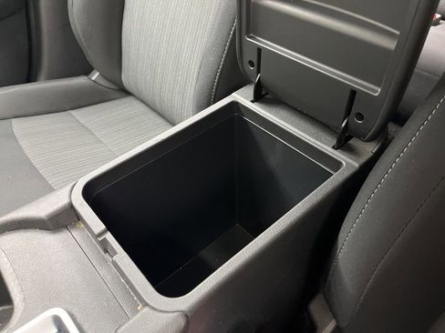 Used 2024 Nissan Sentra SV image 25