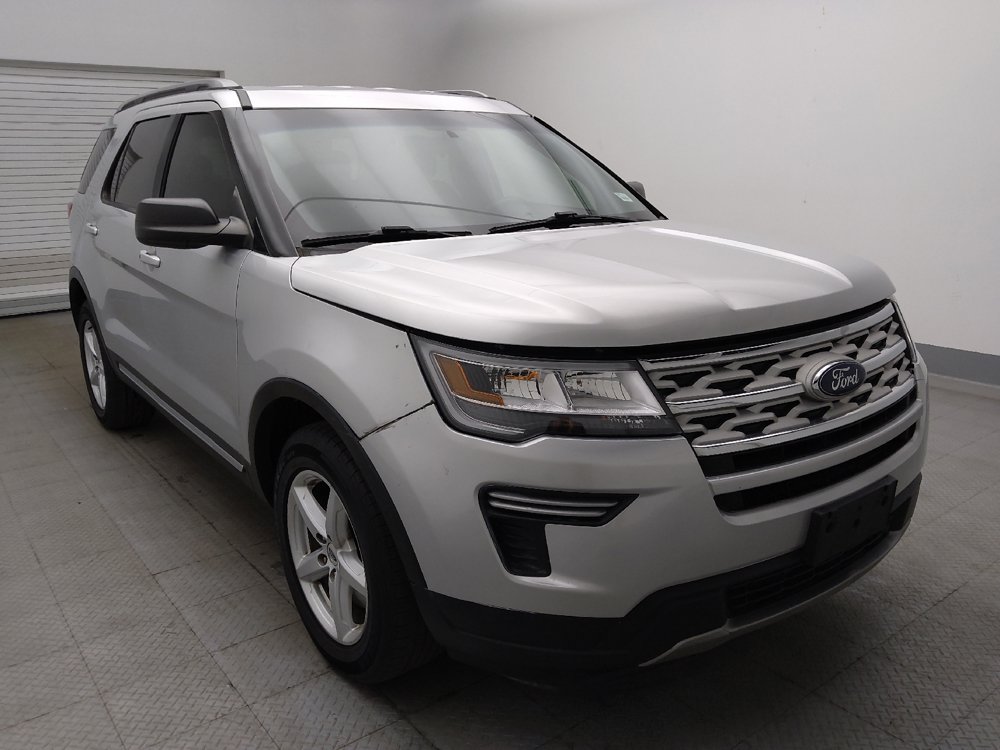 Used 2018 Ford Explorer XLT FWD image 13