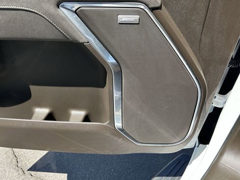 Used 2025 GMC Sierra 1500 SLT w/ SLT Premium Plus Package image 24