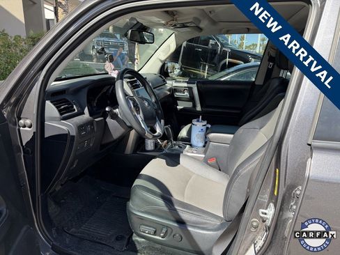 Used 2021 Toyota 4Runner SR5 Premium w/ Moonroof Package image 5