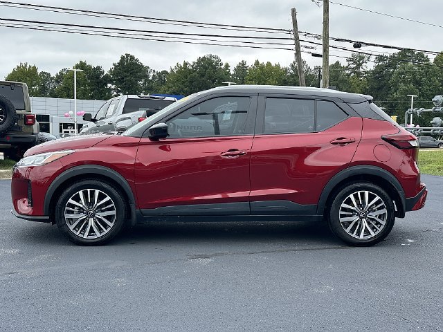 Used 2023 Nissan Kicks SV FWD image 4