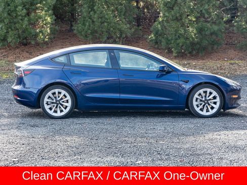 Used 2022 Tesla Model 3 Long Range image 10