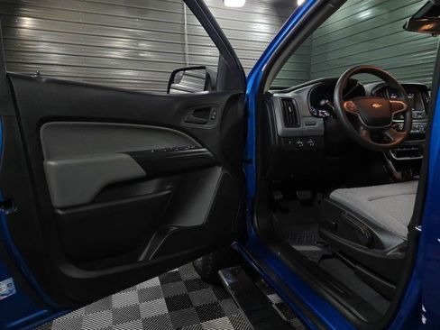 Used 2022 Chevrolet Colorado W/T w/ Custom Special Edition image 30