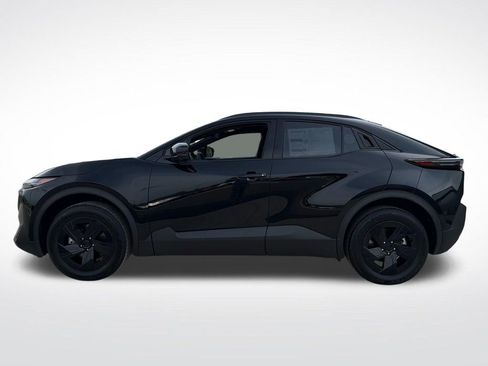 New 2026 Subaru Uncharted AWD image 4