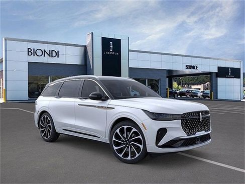 New 2026 Lincoln Nautilus Black Label AWD/4WD image 7