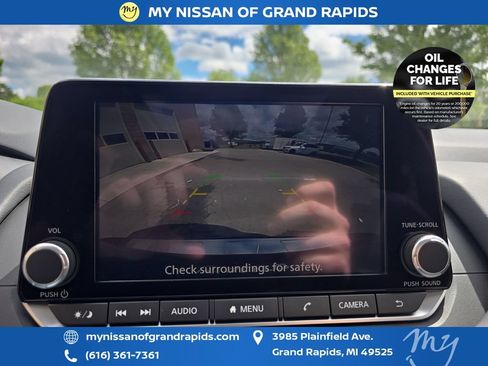Used 2024 Nissan Rogue SV w/ SV Premium Package AWD/4WD image 22