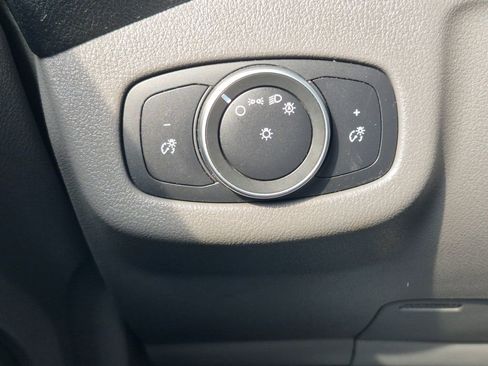 Used 2020 Ford Transit Connect XL image 15