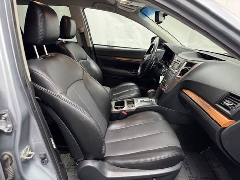 Used 2013 Subaru Outback 2.5i Limited w/ Popular Pkg 1A image 30