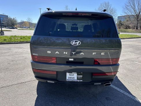 Used 2025 Hyundai Santa Fe SEL image 6