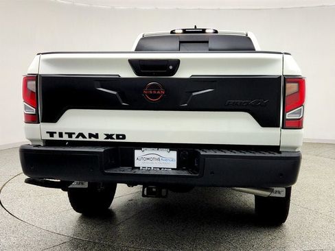 Used 2024 Nissan Titan PRO-4X w/ Pro-4x Convenience Package AWD/4WD image 6