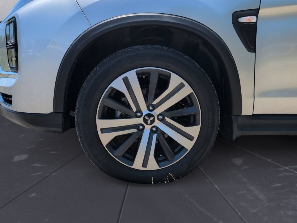 Used 2024 Mitsubishi Outlander Sport AWD image 24