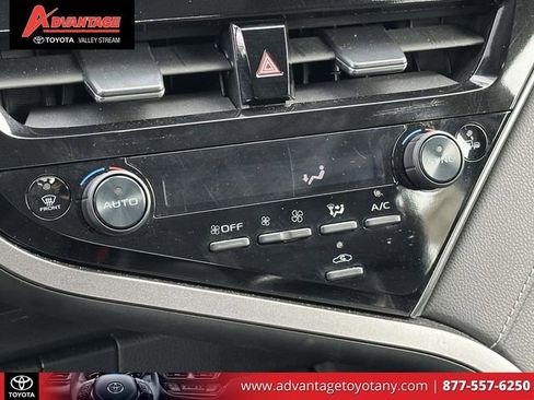 Used 2023 Toyota Camry SE image 34