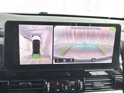 New 2026 Nissan Pathfinder SL image 26