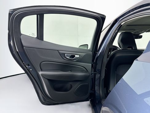 Used 2024 Volvo S60 B5 Core FWD image 33