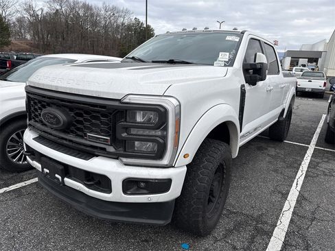 Used 2023 Ford F250 Lariat w/ Lariat Ultimate Package image 18