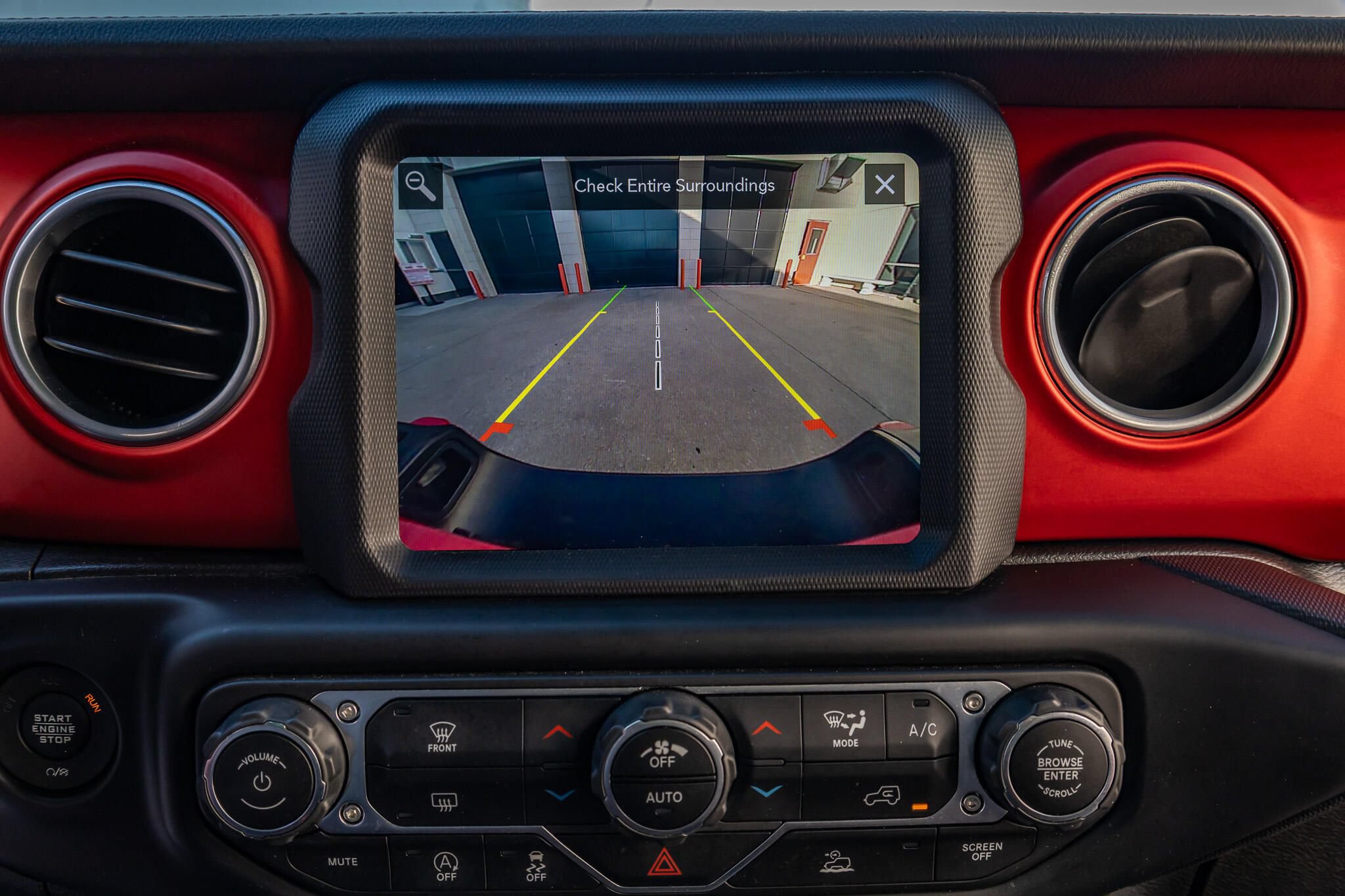 Used 2020 Jeep Gladiator Rubicon AWD/4WD image 25