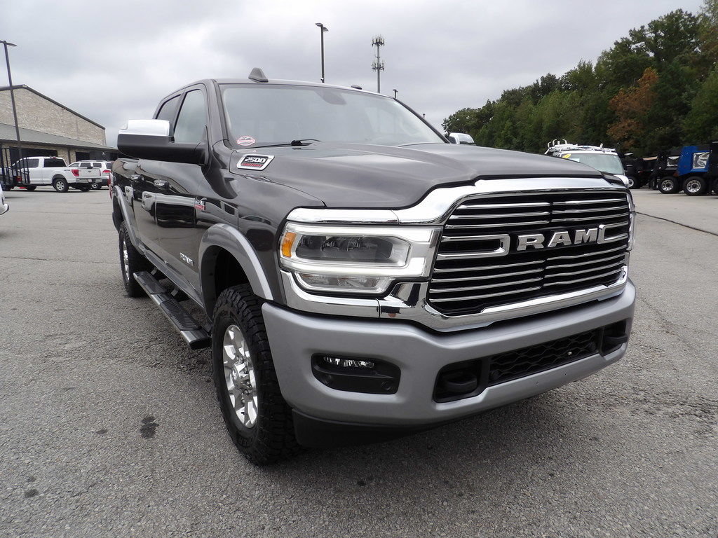 Used 2022 RAM 2500 Laramie AWD/4WD image 11