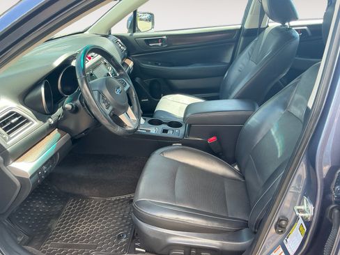 Used 2015 Subaru Legacy 2.5i Limited AWD/4WD image 9
